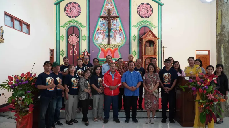 Paroki Administratif Brayat Minulyo Wirobrajan Berkunjung ke Paroki Adm St. Maria Fatima Pelem Dukuh